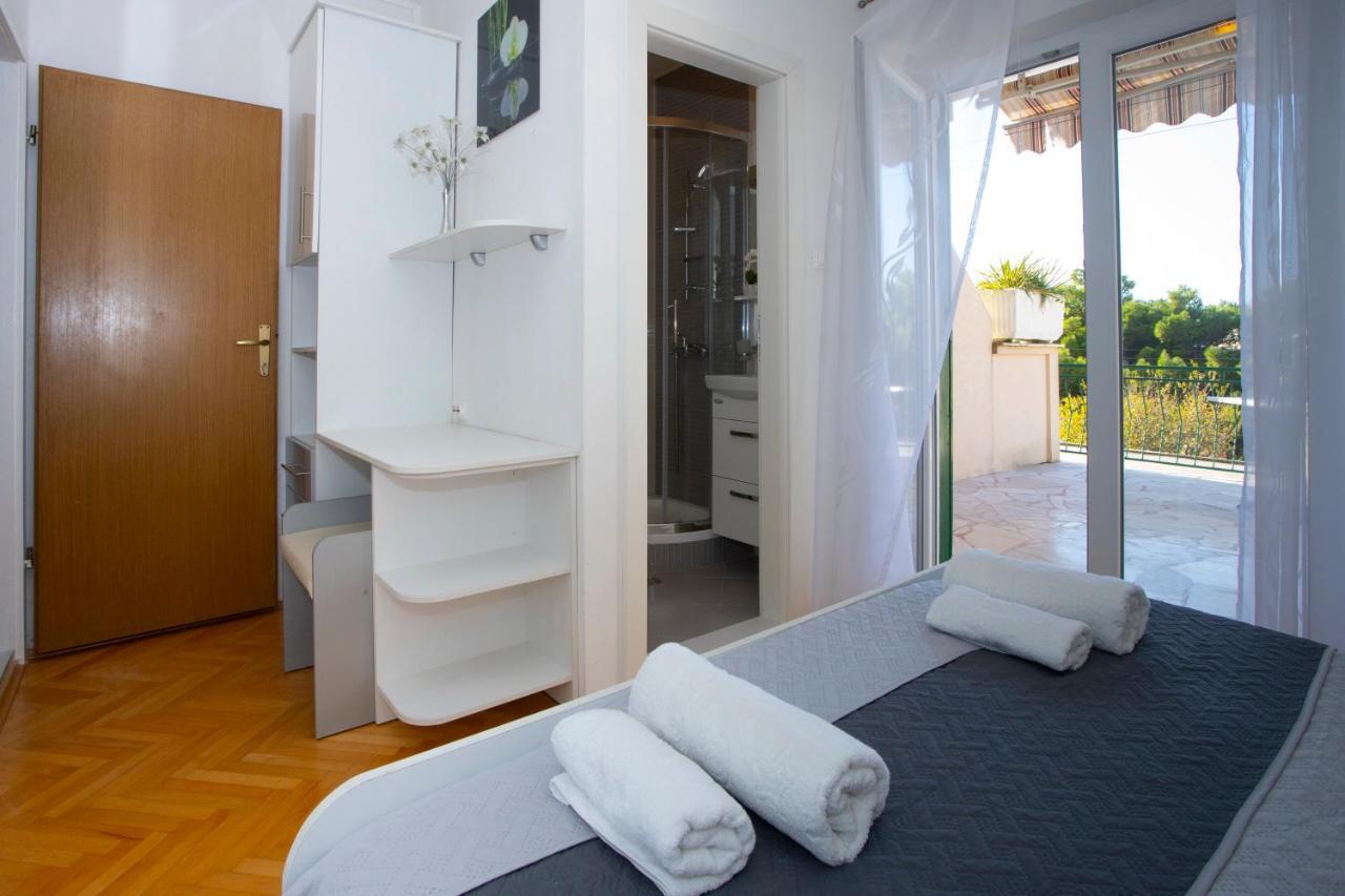 Villa Milenka - Apartmani Gorana Tučepi Zewnętrze zdjęcie