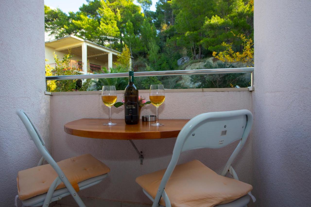 Villa Milenka - Apartmani Gorana Tučepi Zewnętrze zdjęcie