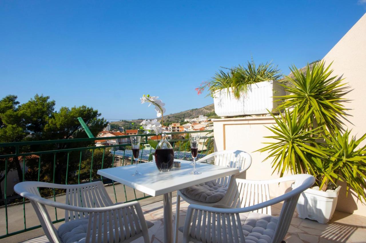 Villa Milenka - Apartmani Gorana Tučepi Zewnętrze zdjęcie