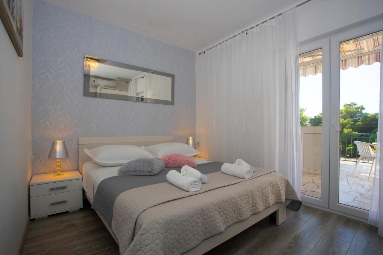 Villa Milenka - Apartmani Gorana Tučepi Zewnętrze zdjęcie
