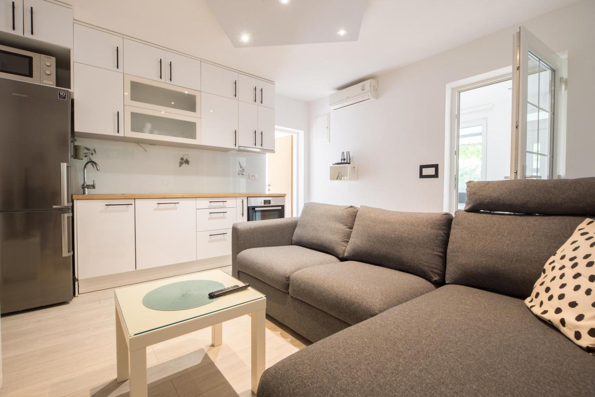 Villa Milenka - Apartmani Gorana Tučepi Pokój zdjęcie